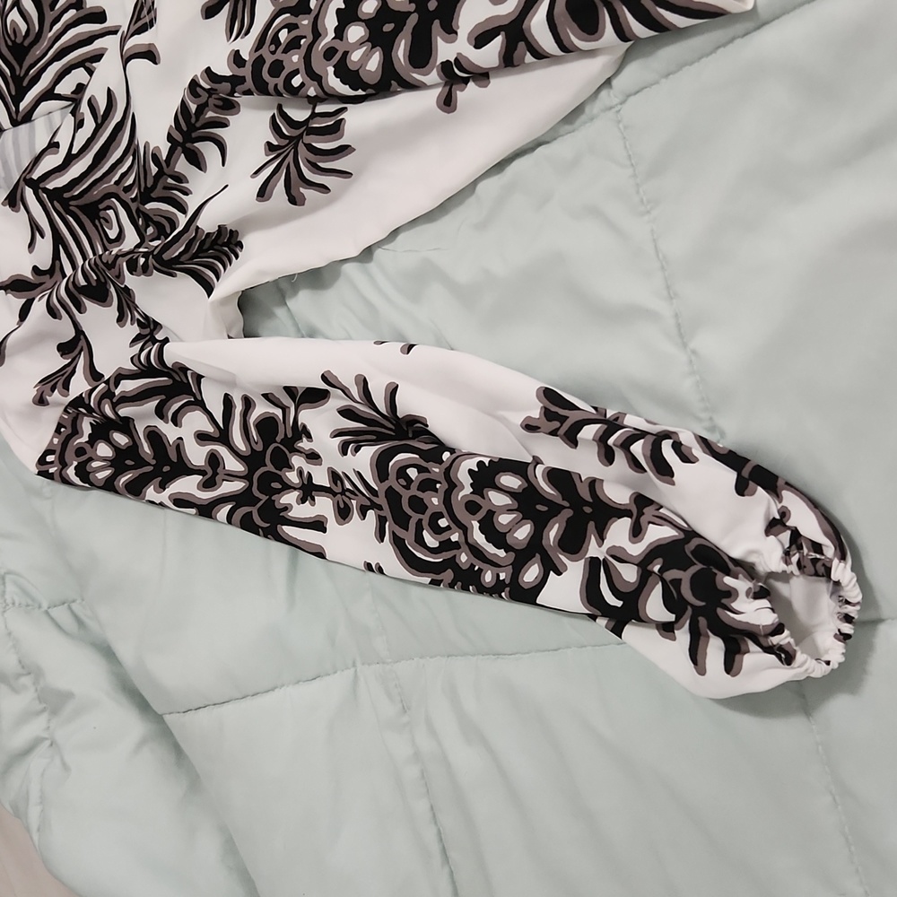 Large Shein blouse - Picture 5 of 6
